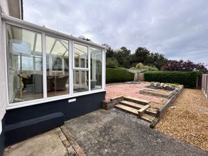 Photo 19- click for photo gallery